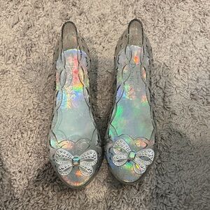 Disney Princess Silver Girl’s Shoes with Rhinestone Bow